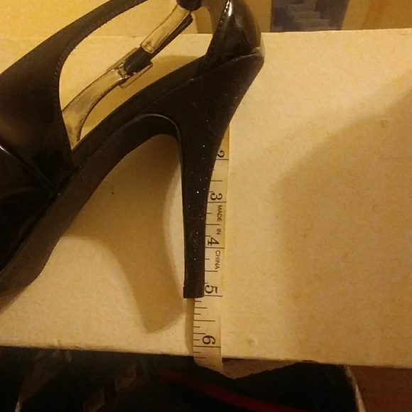 Slingback Black heels - Picture 4 of 5